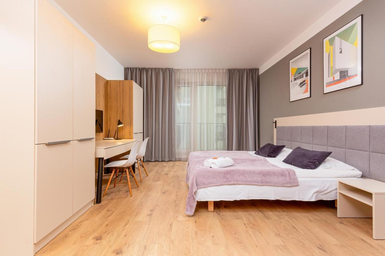 Wolska With Parking By Renters * Warszawa